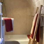 Casa Nel Barco By Tripostuni *