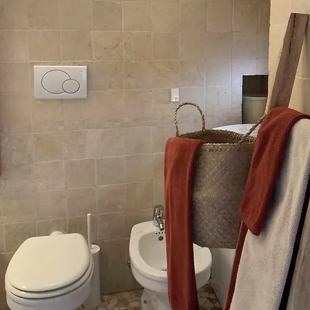 Casa Nel Barco By Tripostuni * 오스투니